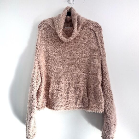 Young Fabulous & Broke Lorena Blush Pink Fuzzy Sweater S/M - Picture 4 of 16